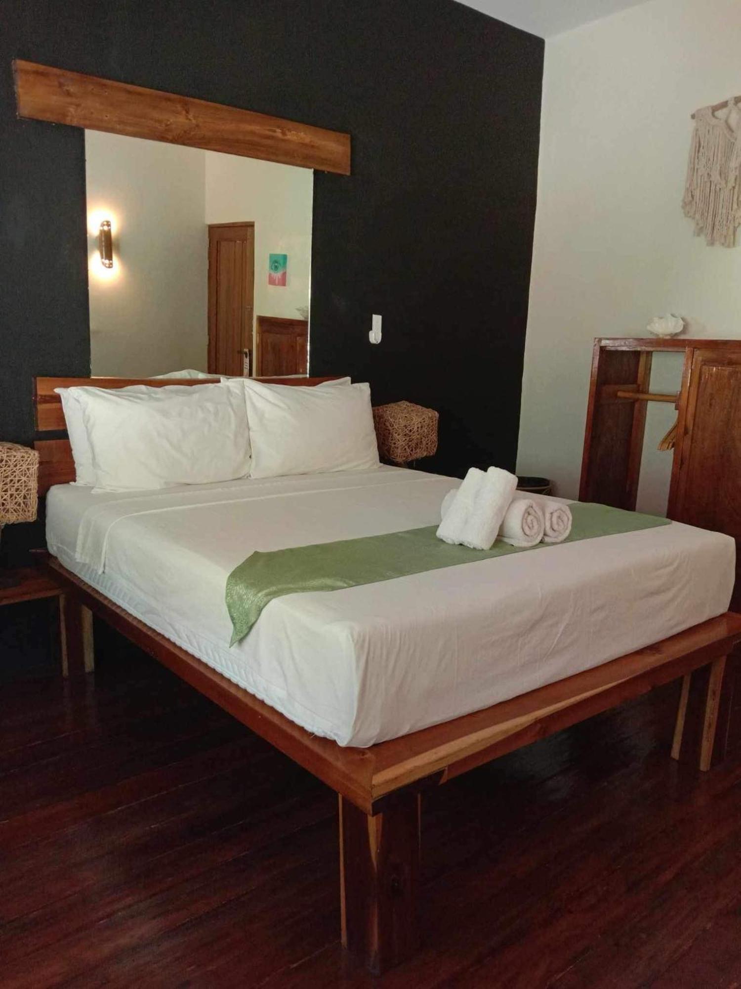 Happiness Boutique Resort El Nido Exterior foto